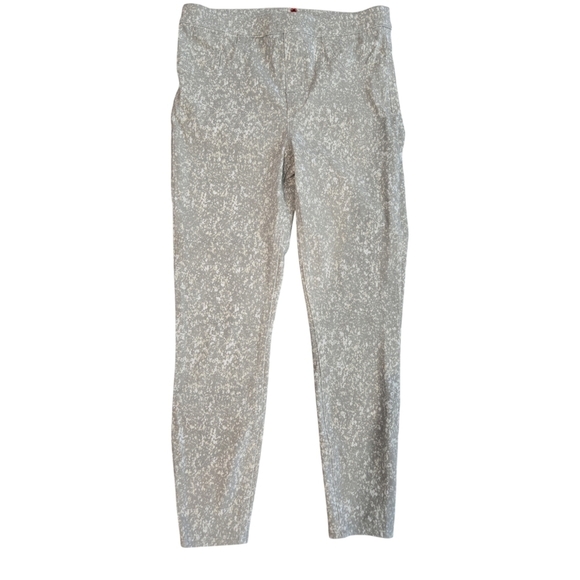 SPANX Denim - SPANX GREY&WHITE PAINT SPLATTER SKINNY JEANS. SIZE LARGE.